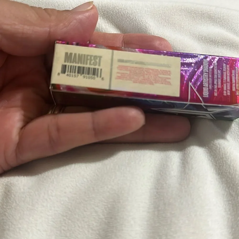 “Manifest” JEFFREE STAR Liquid Eyeshadow